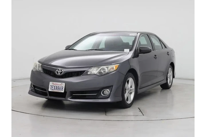 $15998 : Toyota Camry 2014 SE 4dr Sed image 4