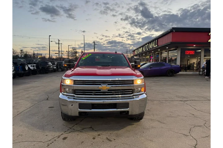 $17980 : 2015 Silverado 2500HD Built A image 7