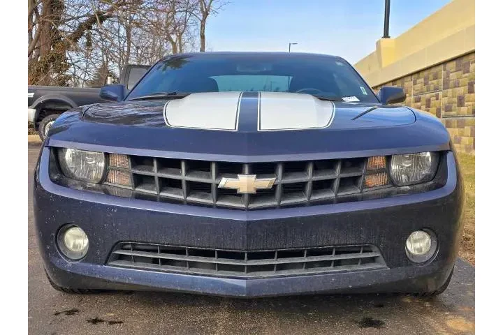 $10701 : Chevrolet Camaro 2012 LT 2dr image 3