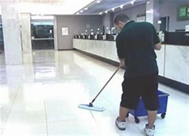 Diamond Commercial Cleaning image 4