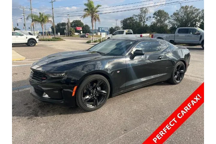 $27042 : Chevrolet Camaro 2024 LT 2dr image 2