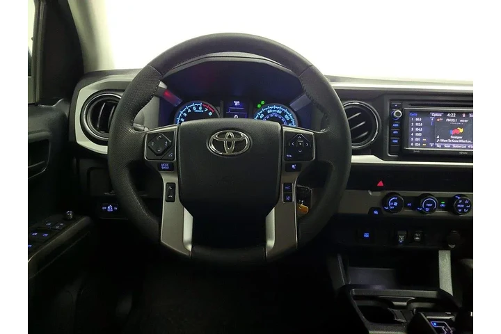 $27998 : Toyota Tacoma 2019 4x2 SR5 V image 10