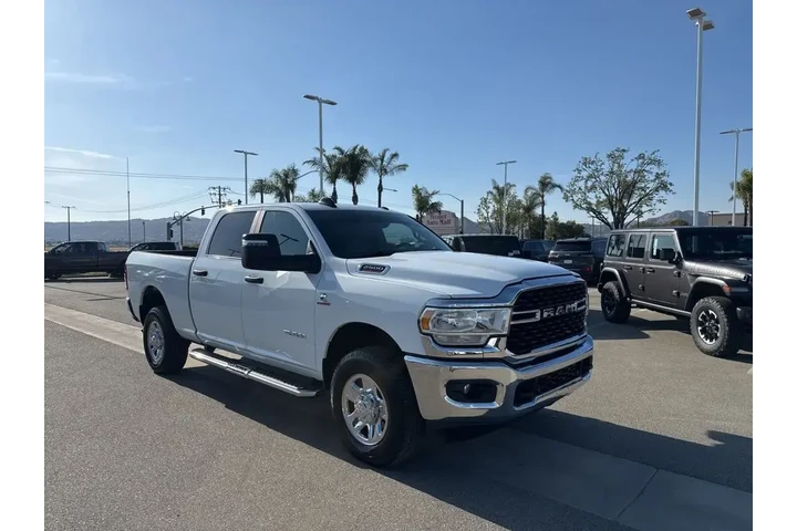$39916 : Ram 2500 2023 4x4 Big Horn 4 image 1