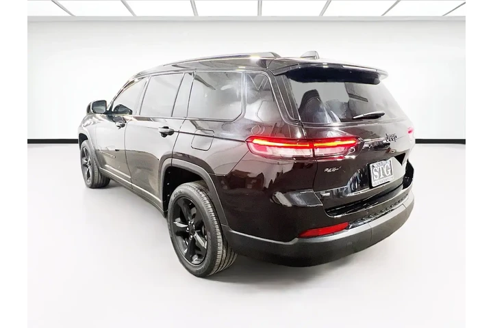 $28200 : Jeep Grand Cherokee L 2022 4 image 10