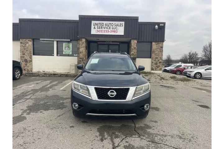$6850 : 2014 Pathfinder SL image 1