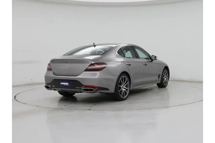 $34998 : Genesis G70 2025 2.5T Standa image 8
