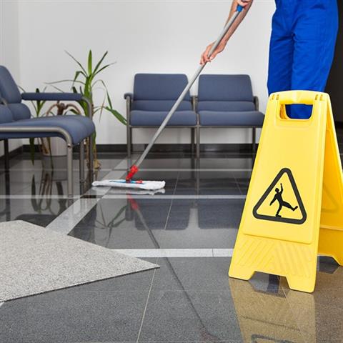 GUCCI'S CLEANING SERVICE image 4