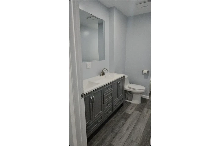 $1880 : Norwalk Blvd, Whittier, CA image 3