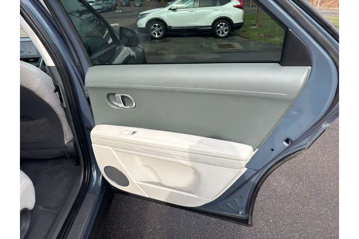 $21000 : Hyundai IONIQ 5 2023 AWD SEL image 9