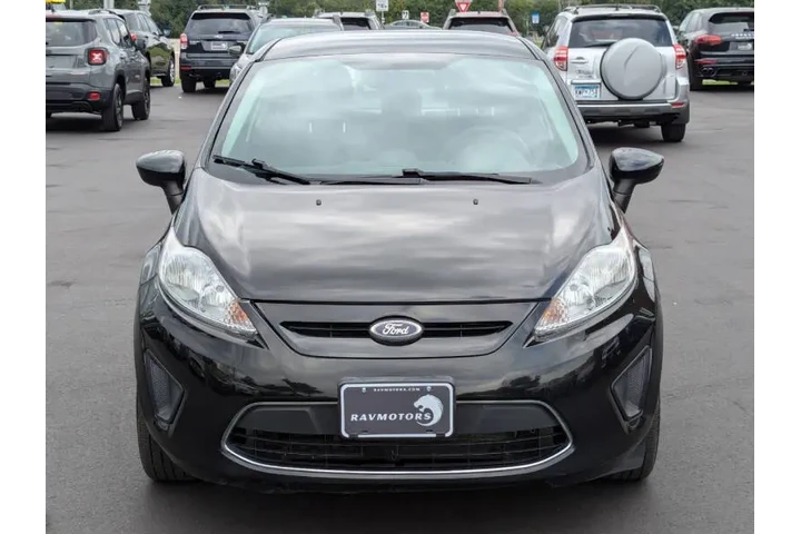 $5994 : 2012 Fiesta SE image 5