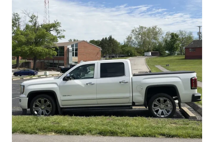 $18999 : 2016 GMC Sierra 1500 Denali image 3