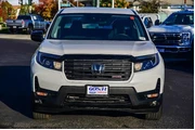 $28655 : Honda Ridgeline 2023 AWD Spo thumbnail