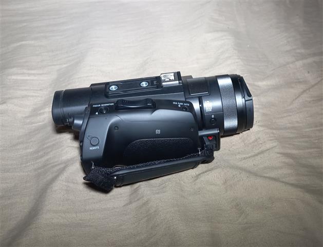 VENTA CAMARA SONY 4K PXW-Z90 image 4