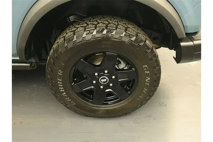 $38251 : Ford Bronco 2022 4x4 Black D image 9