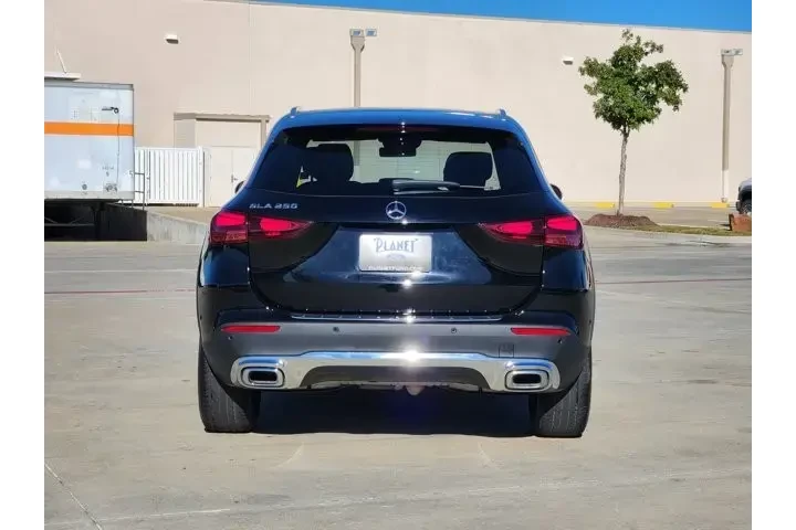 $33261 : Mercedes-Benz GLA 2024 GLA 2 image 6