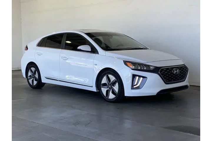 $13991 : Hyundai IONIQ Hybrid 2020 SE image 4
