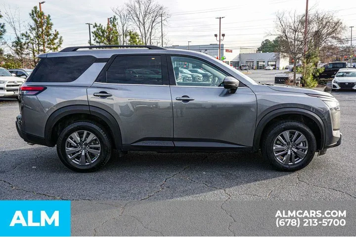 $29420 : Nissan Pathfinder 2025 SV 4d image 7