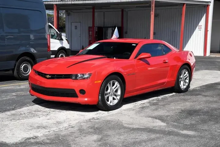$11800 : Chevrolet Camaro LS image 9