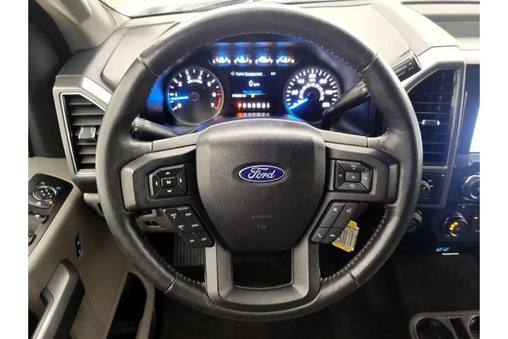 $31998 : Ford F-150 2017 4x2 Lariat 4 image 10
