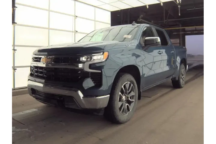 $36999 : Chevrolet Silverado 1500 202 image 2