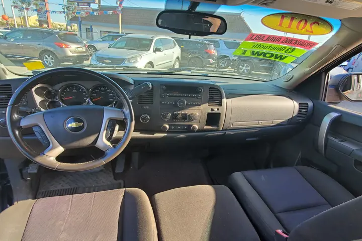 $2000 : Chevrolet Silverado image 6