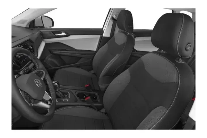 Volkswagen Taos 2022 SE 4dr image 9