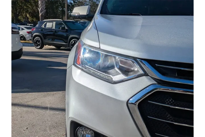 $22900 : Chevrolet Traverse 2020 LT C image 9