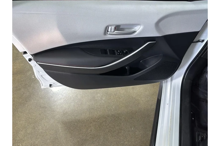 $25000 : 2024 Corolla SE image 6