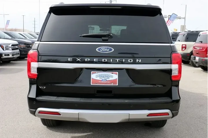 $39900 : Ford Expedition 2024 4x4 XLT image 6