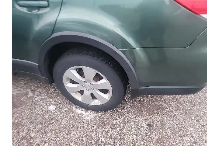 $9911 : Subaru Outback 2012 AWD 2.5i image 8