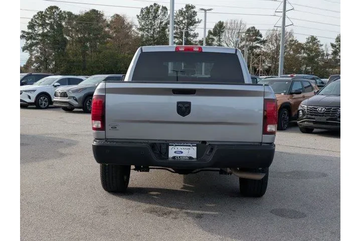 $27995 : Ram 1500 Classic 2024 4x2 SL image 6