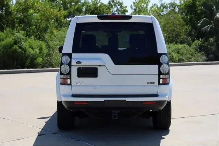 $13724 : Land Rover LR4 2016 AWD HSE image 7