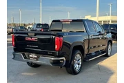 $28499 : GMC Sierra 1500 2020 4x4 SLT thumbnail