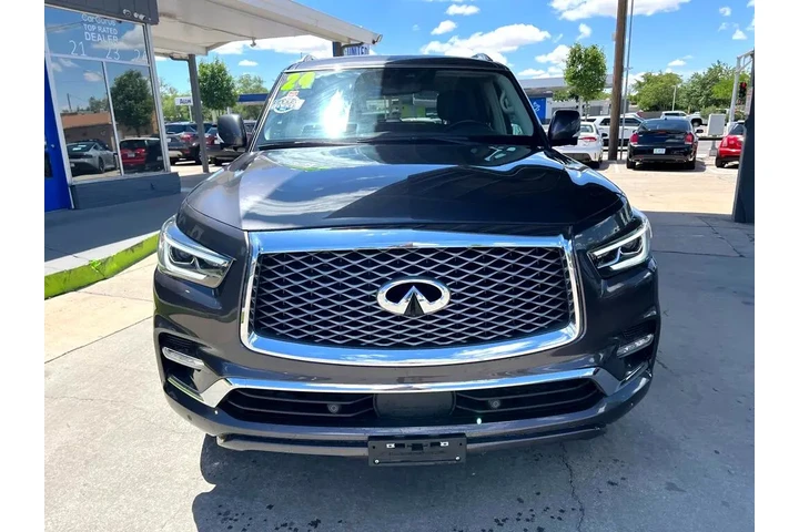 2024 QX80 LUXE 4WD image 2