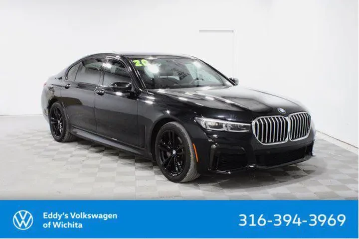$34922 : BMW 7 Series 2020 740i 4dr S image 1