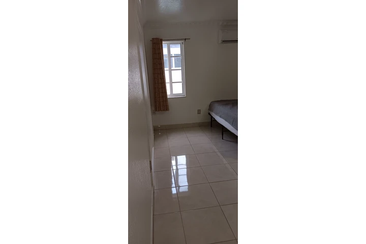 $1 : Efficiense for rent. image 6