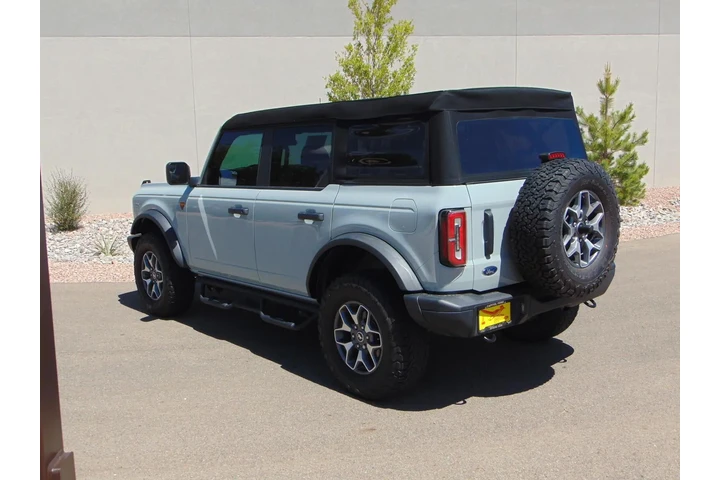 $45874 : 2023 Bronco Badlands image 6