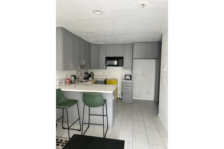 $1900 : Se Renta apartamento image 4
