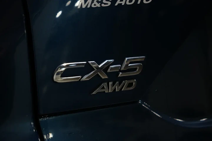 $18561 : 2018 CX-5 Grand Touring image 10