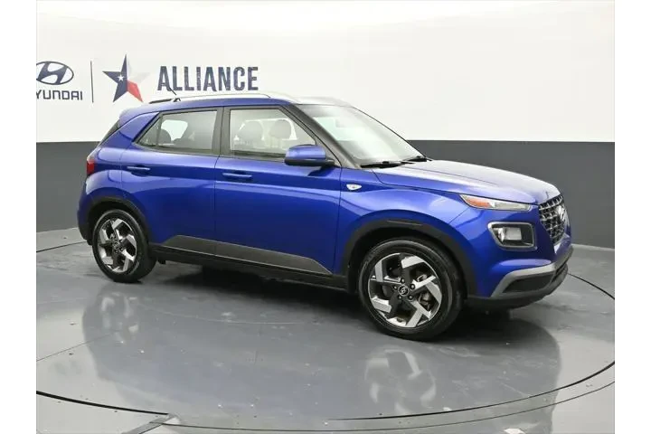 $18988 : Hyundai VENUE 2024 SEL 4dr C image 10