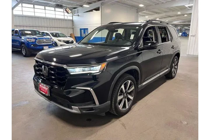 $39569 : Honda Pilot 2023 Touring 4dr image 7