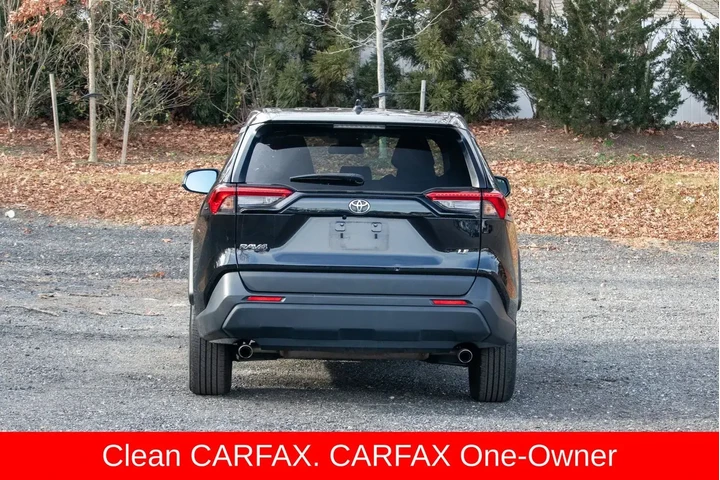 $20695 : Toyota RAV4 2024 LE 4dr SUV image 7