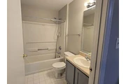 $1150 : Welcome to this charming 2-bed thumbnail