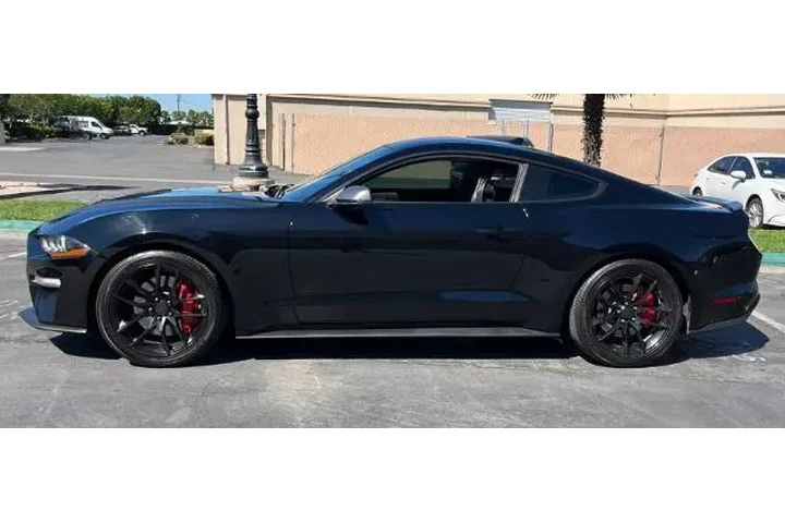 $28000 : Ford Mustang 2022 EcoBoost 2 image 7