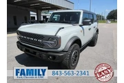 Ford Bronco 2023 4x4 Base Ad