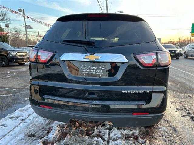 $5495 : 2016 Traverse LT image 5