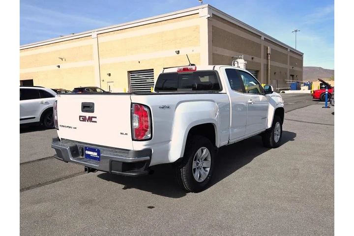 $24998 : GMC Canyon 2018 4x4 SLE 4dr image 5