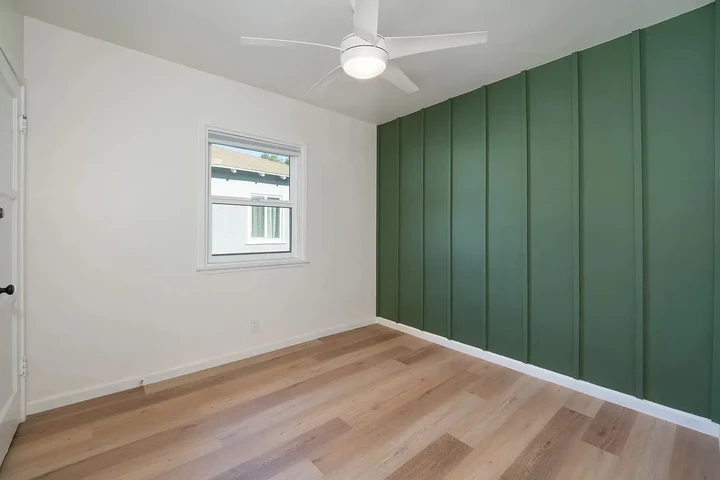 $900 : Beautiful Home...LAKEWOOD,CA image 4