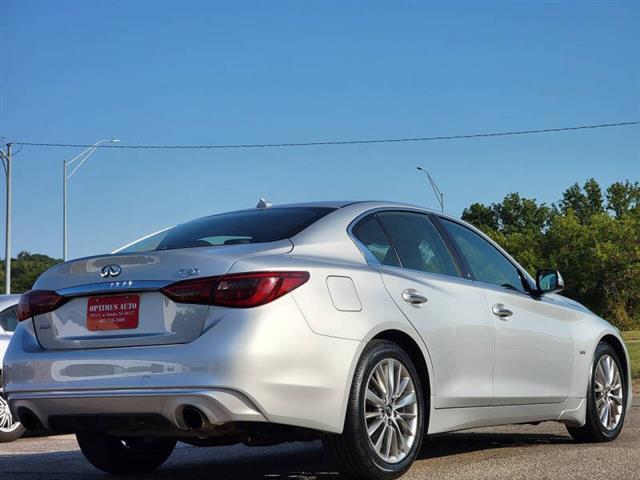 $13990 : 2018 Q50 3.0T Luxe image 8