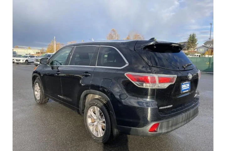 $19999 : 2015 Highlander XLE image 8